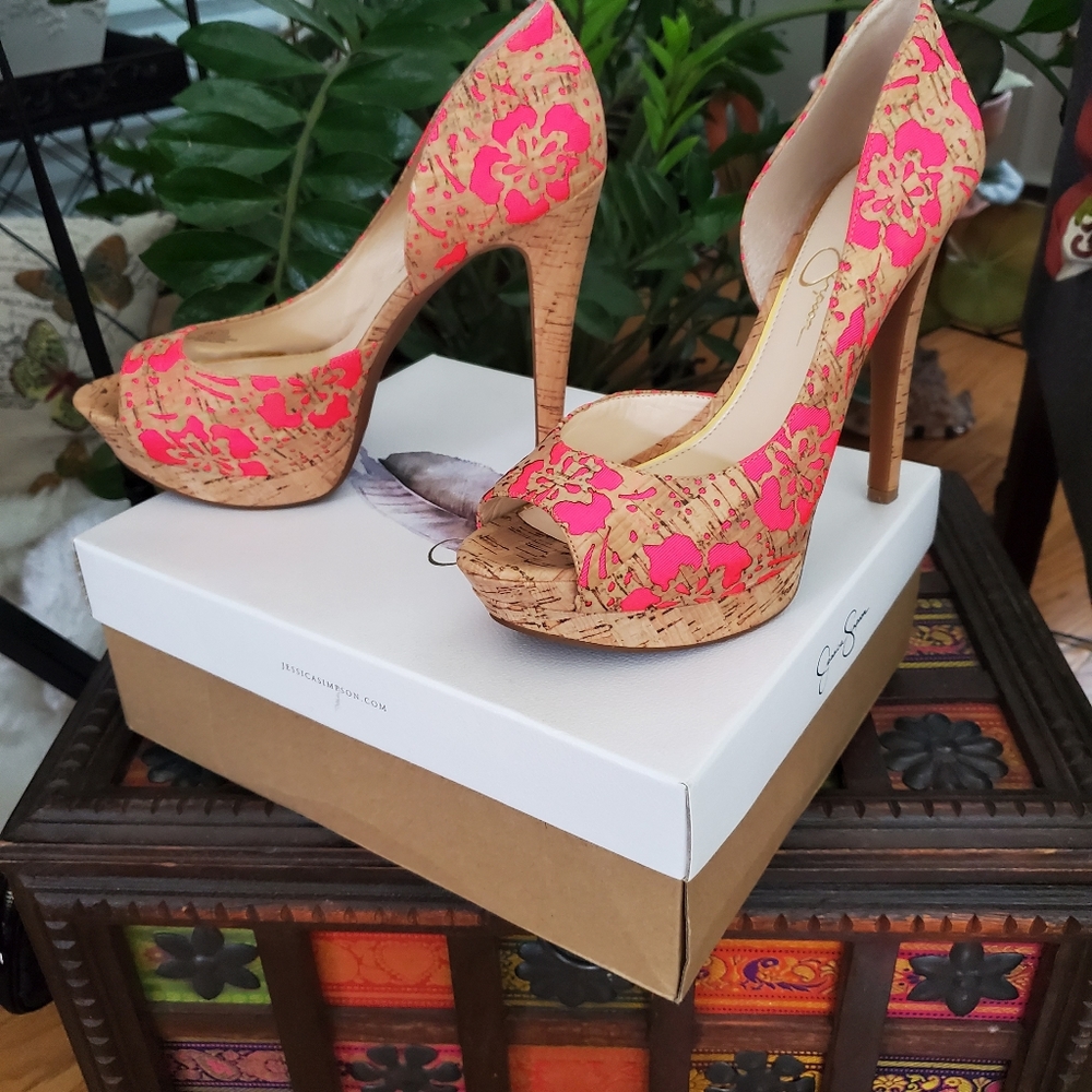 Jessica Simpson Pink and Cream Platform Heels